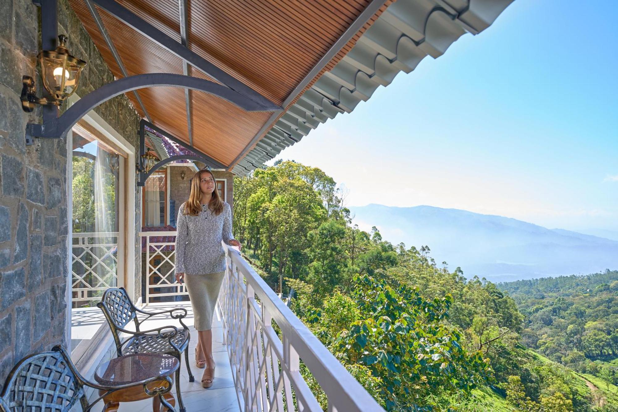 The Planet Munnar Hotel Suryanelli Екстериор снимка