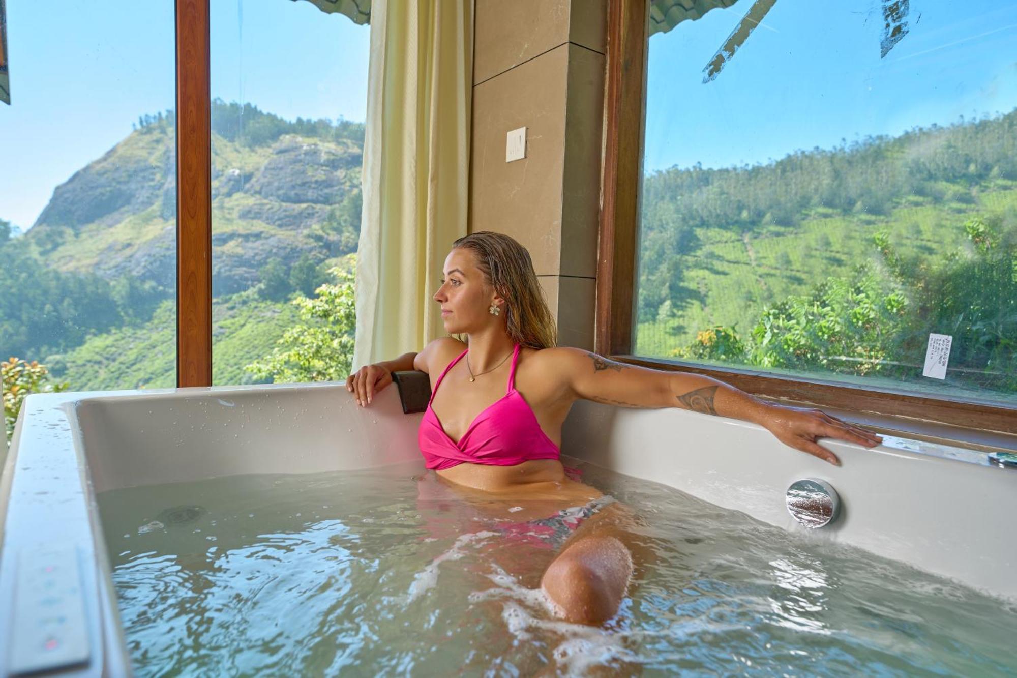 The Planet Munnar Hotel Suryanelli Екстериор снимка
